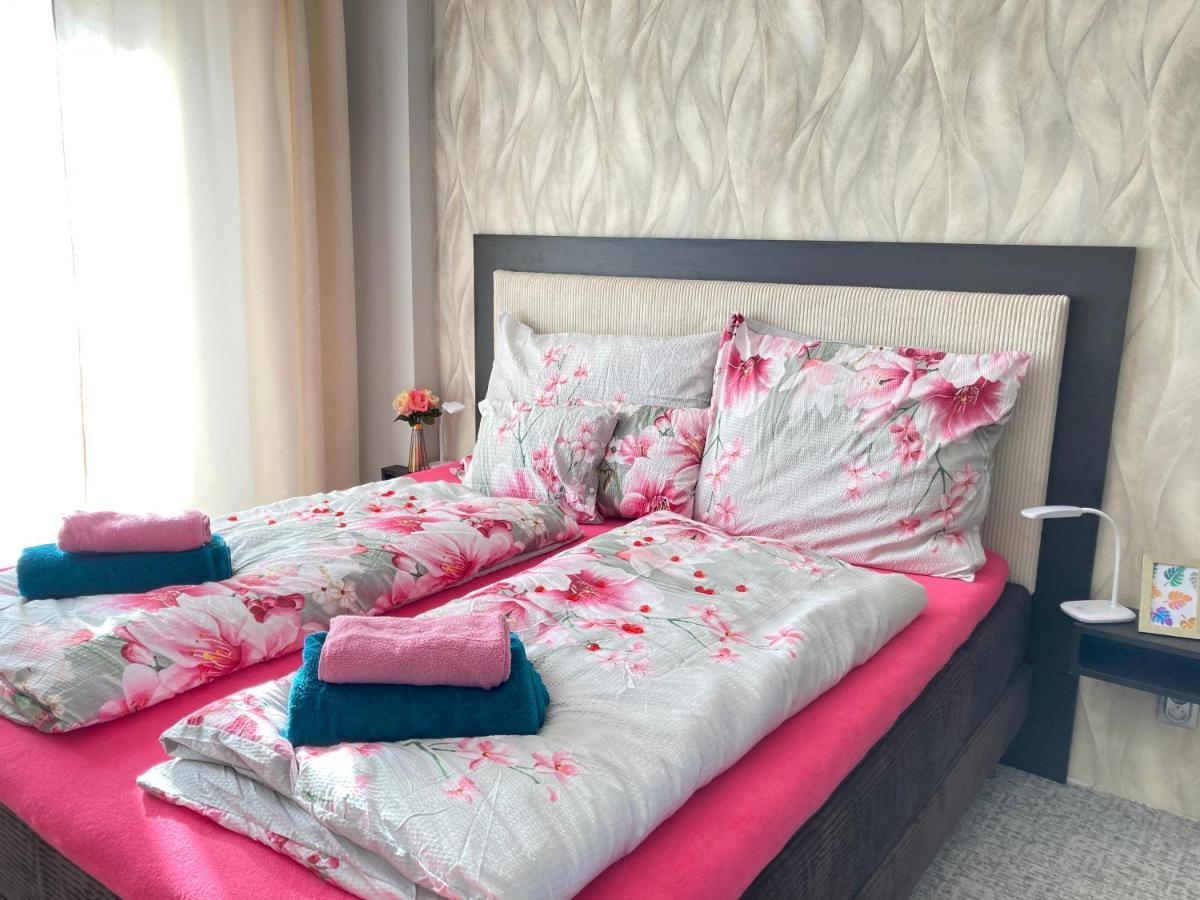 Апартаменти Privat Air - Pavcina Lehota Ліптовський Мікулаш Екстер'єр фото